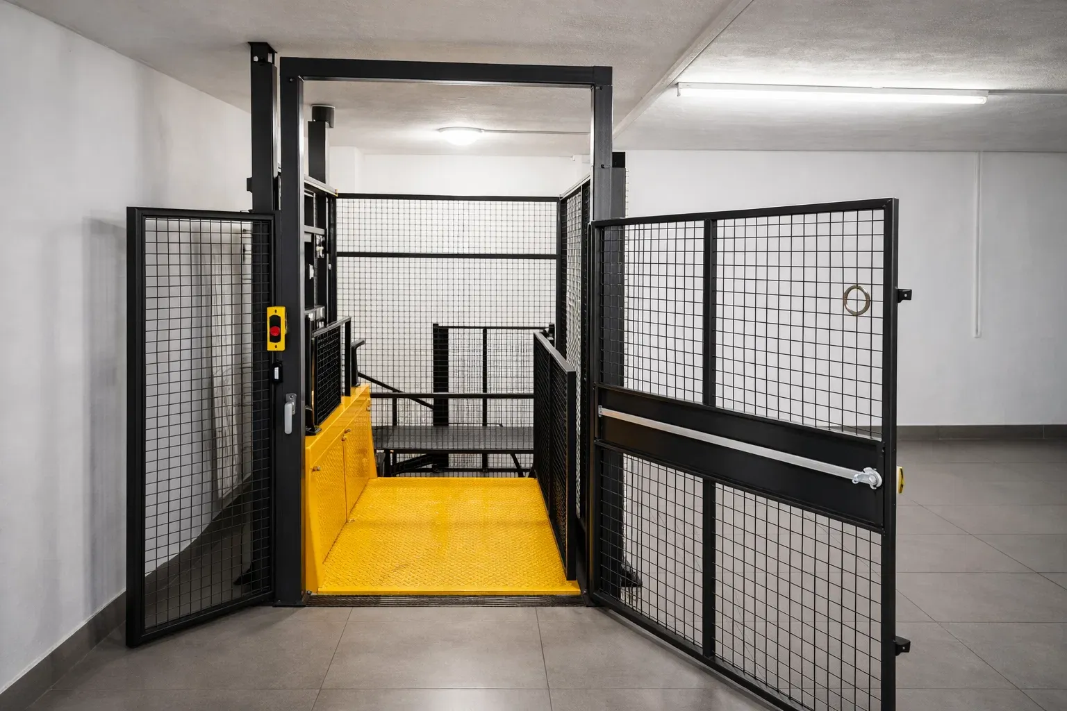 Yük ve Eşya Asansörü